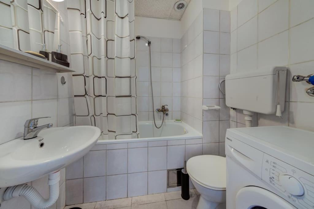 Sailor'S Knot Apartment - Central And Amazing Sea View Kotor Exterior photo