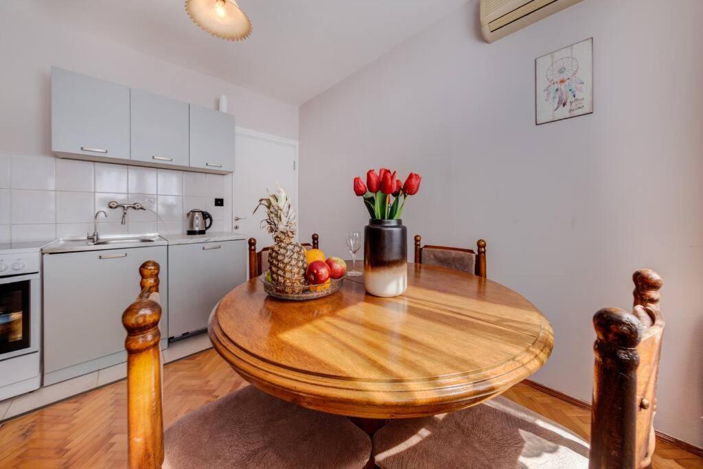 Sailor'S Knot Apartment - Central And Amazing Sea View Kotor Exterior photo